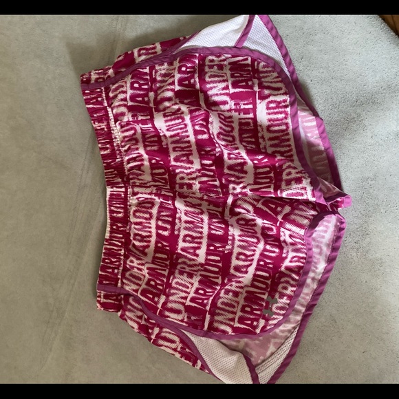 Under Armour shorts - Picture 1 of 2